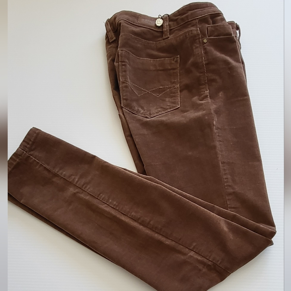 BUFFALO PANT Size 8